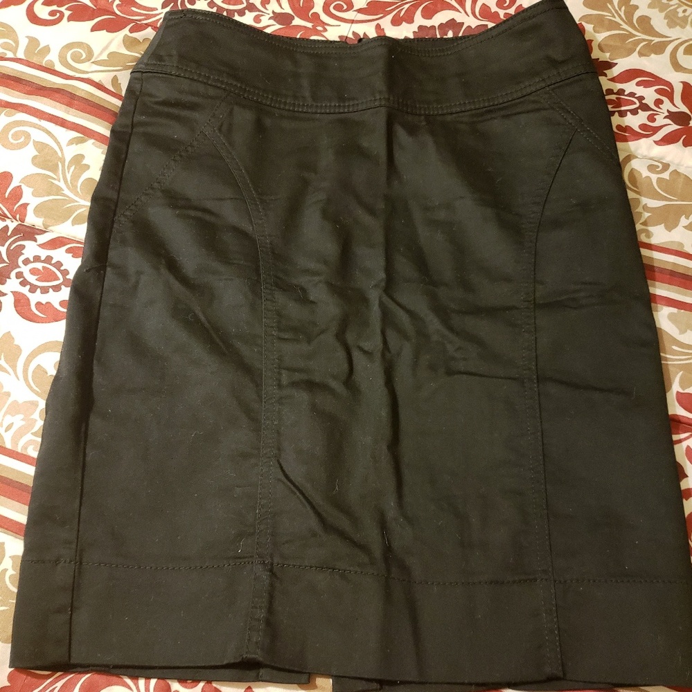 Black skirt